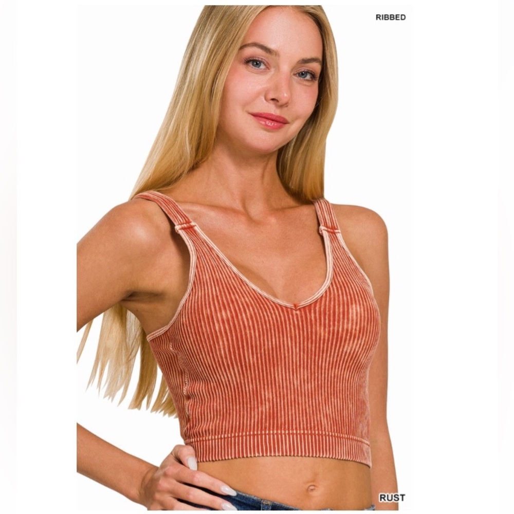 Zenana Outfitters Ribbed V-Neck Cropped Tank/Bra